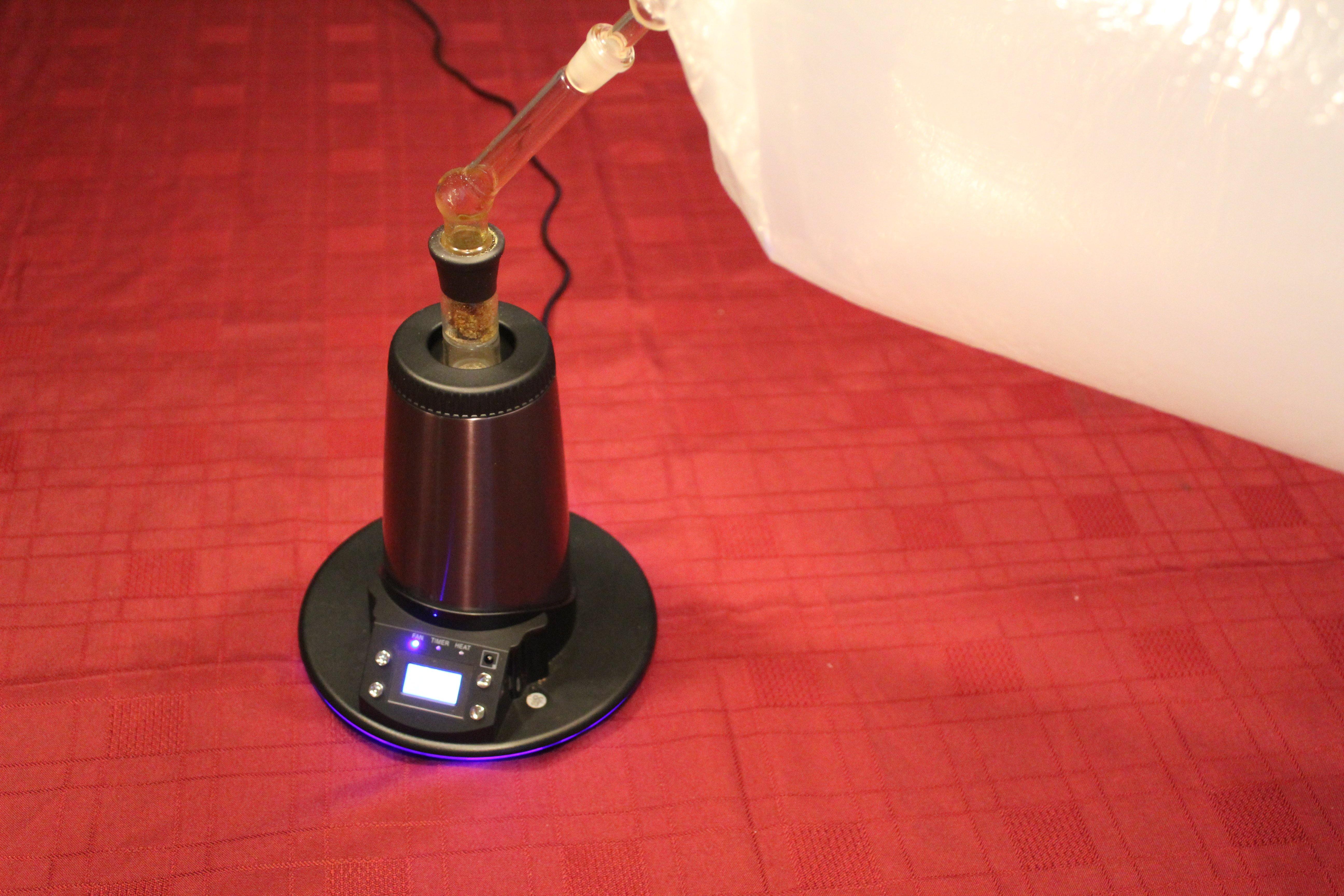 Best Desktop Vaporizers 2020 - Budders Cannabis - Canada, USA, EUROPE